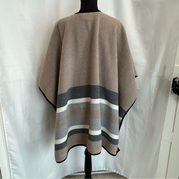 NICOLE Miller brown gray white striped poncho shawl cape - Picture 4 of 10